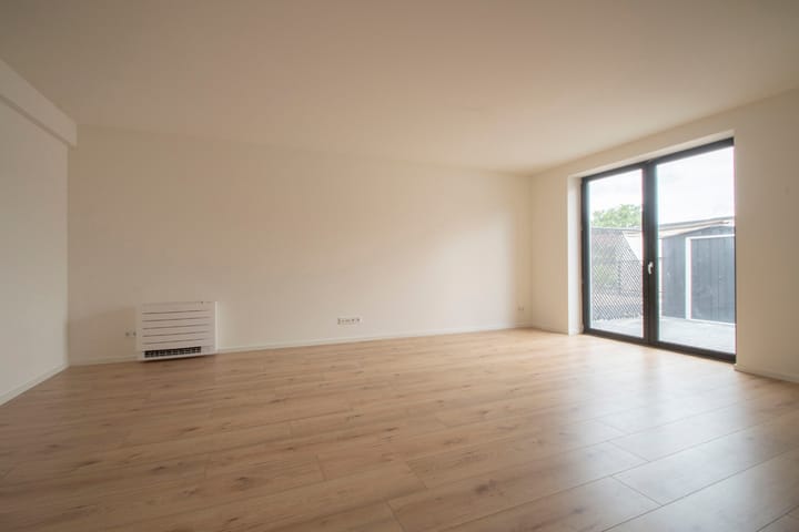 Photo 5 of Graaf van Gelrestraat 1-A