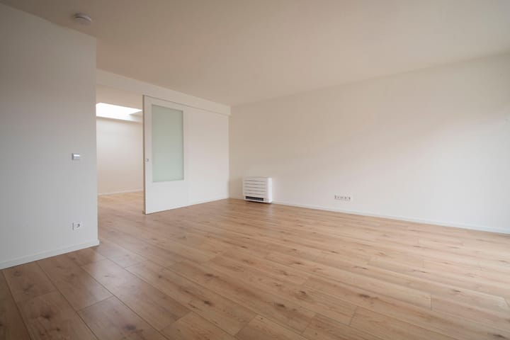 Photo 6 of Graaf van Gelrestraat 1-A