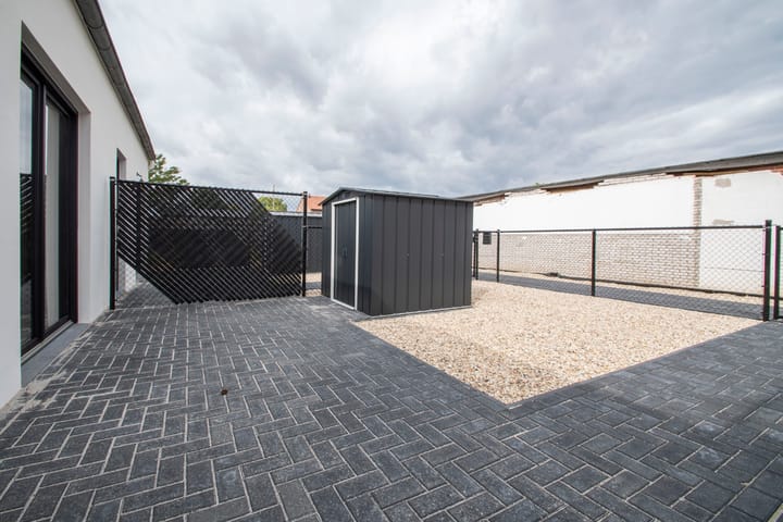 Photo 15 of Graaf van Gelrestraat 1-A