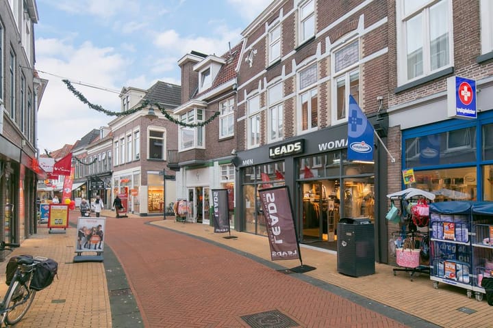 Foto 1 van Burgemeester Goeman Borgesiusstraat 34-C