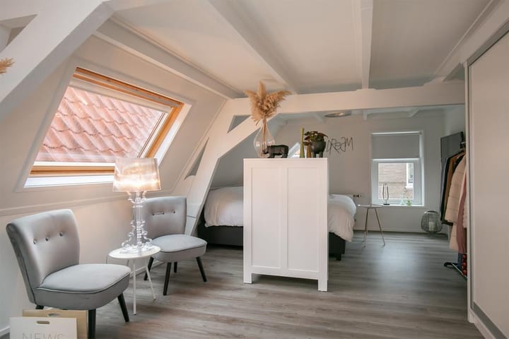 Foto 18 van Burgemeester Goeman Borgesiusstraat 34-C