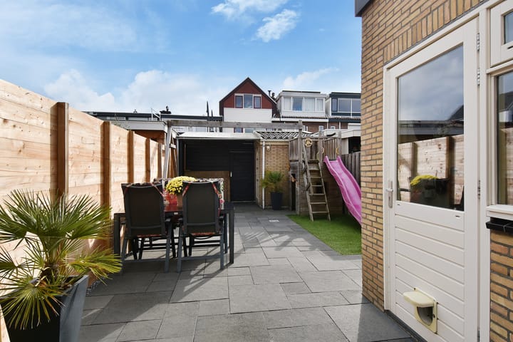 Photo 9 of van Brachtstraat 23