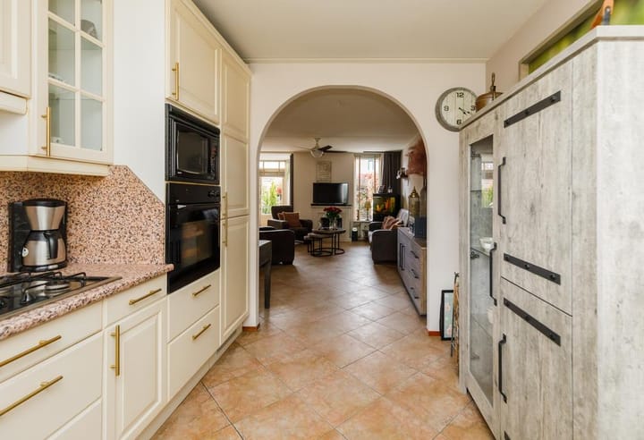 Photo 14 of Staringstraat 59