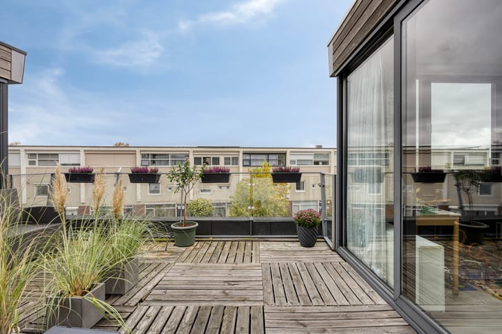 Photo 41 of Overlangelstraat 14