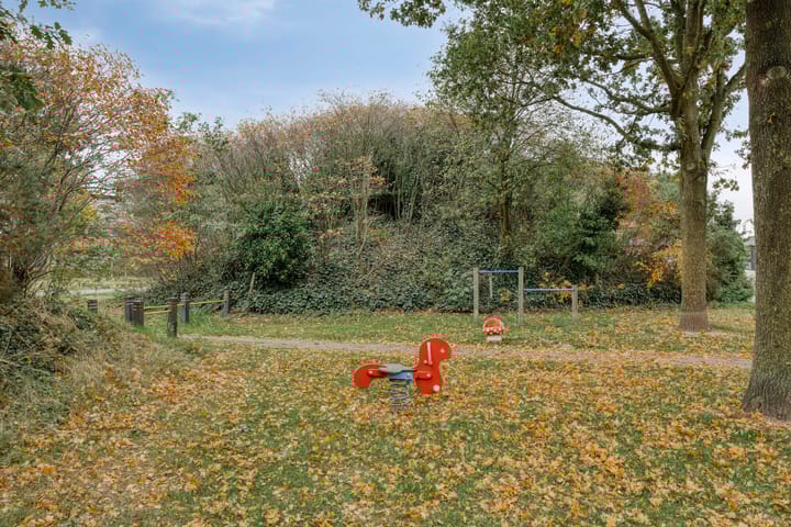 Photo 44 of Overlangelstraat 14