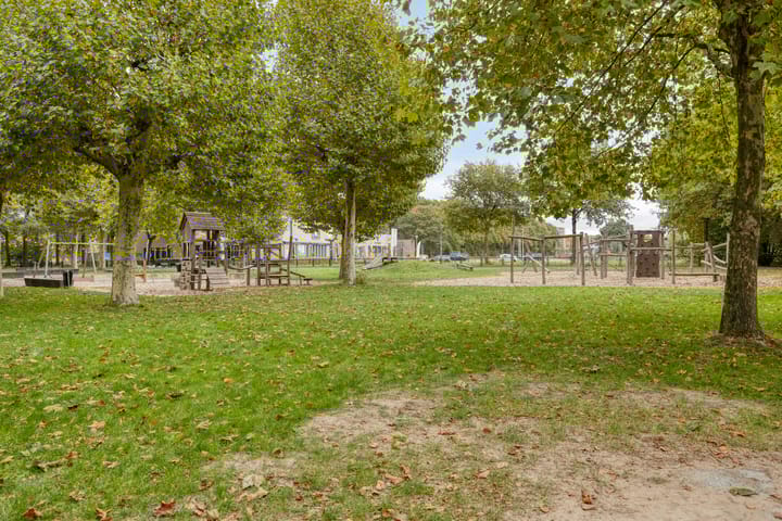 Photo 49 of Overlangelstraat 14