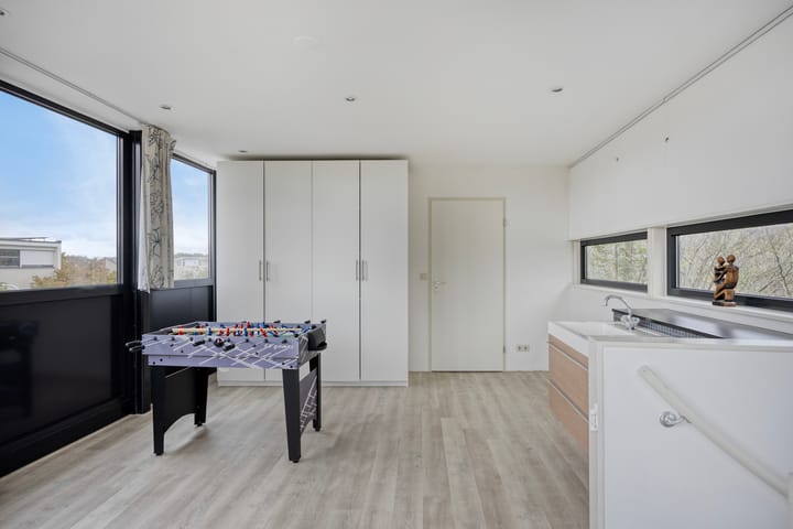 Photo 38 of Overlangelstraat 14