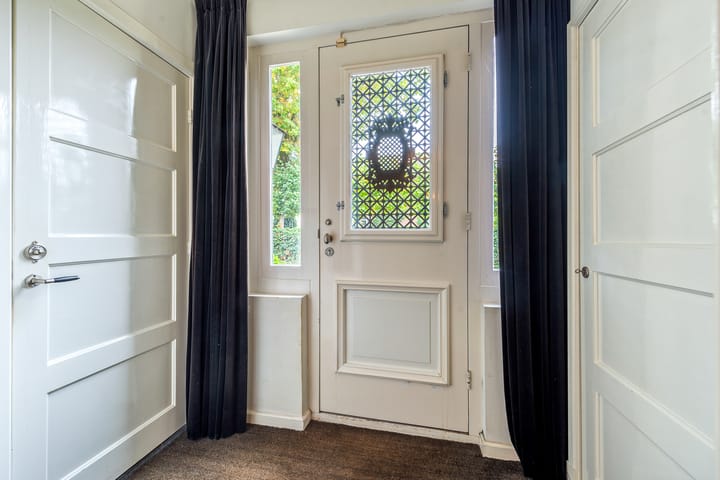 Photo 16 of Nieuw-Loosdrechtsedijk 175