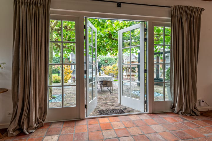 Photo 22 of Nieuw-Loosdrechtsedijk 175