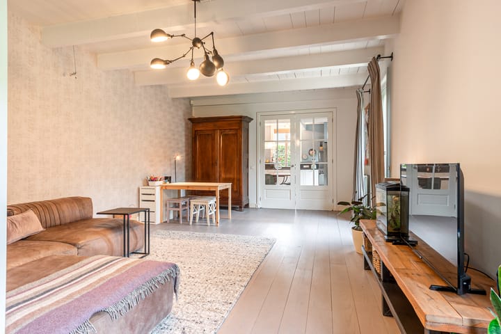 Photo 25 of Nieuw-Loosdrechtsedijk 175