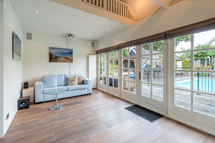 Photo 54 of Nieuw-Loosdrechtsedijk 175