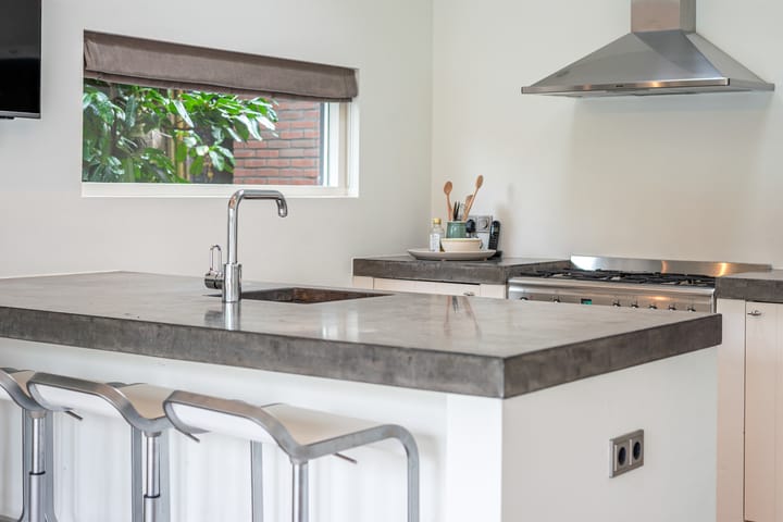 Photo 56 of Nieuw-Loosdrechtsedijk 175