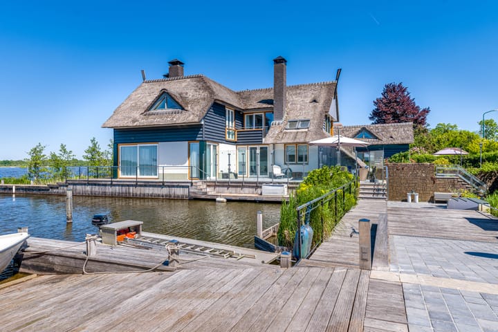 Photo 6 of Nieuw-Loosdrechtsedijk 236