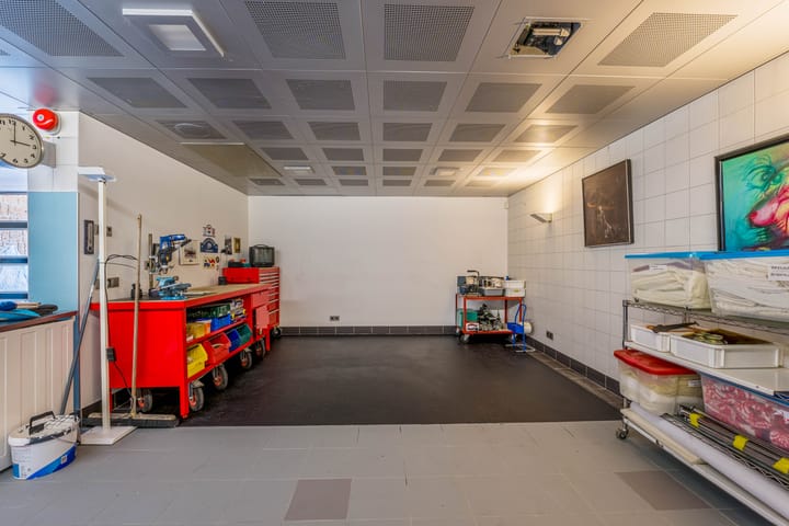 Photo 34 of Nieuw-Loosdrechtsedijk 236