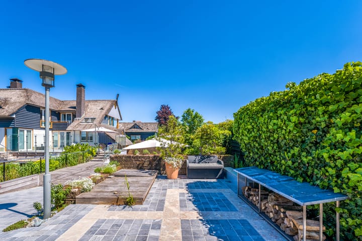 Photo 41 of Nieuw-Loosdrechtsedijk 236