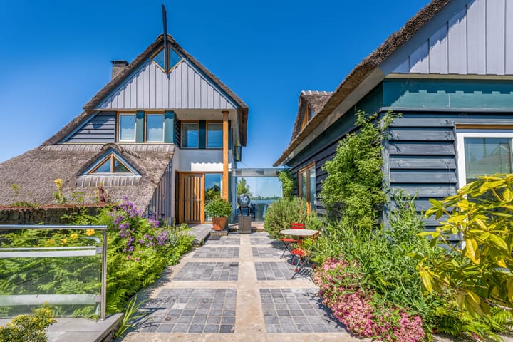 Photo 45 of Nieuw-Loosdrechtsedijk 236