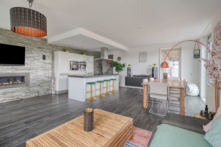 Foto 11 van Osdorper Ban 619