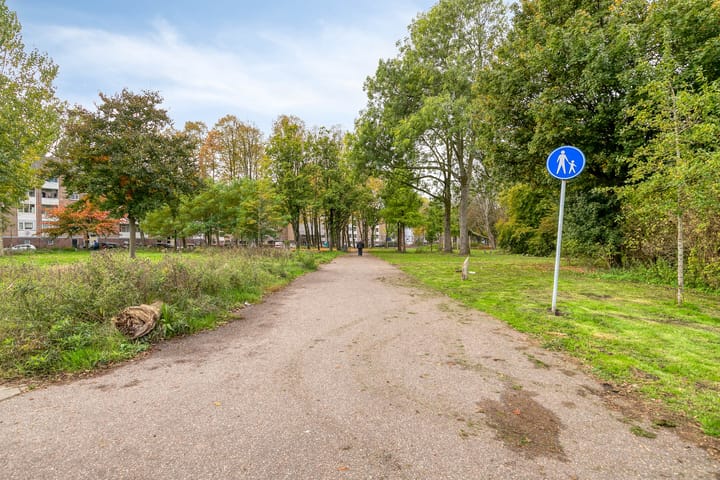 Foto 30 van Osdorper Ban 619