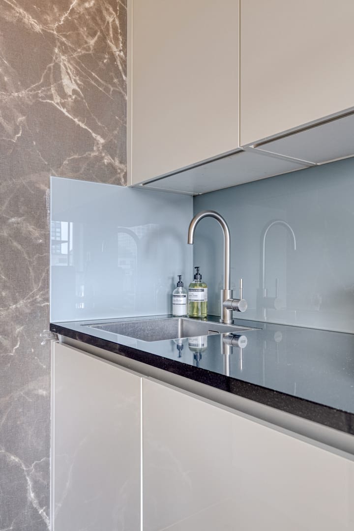 Photo 14 of Suze Robertsonstraat 71