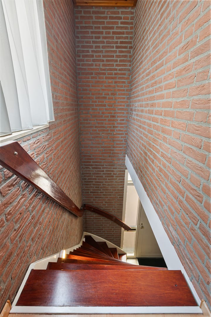 Foto 19 van Spinstraat 1