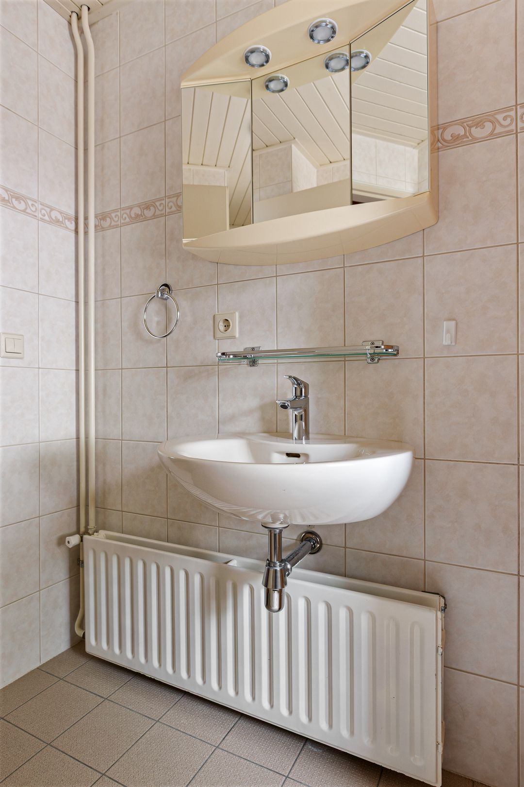 Foto 28 van Spinstraat 1