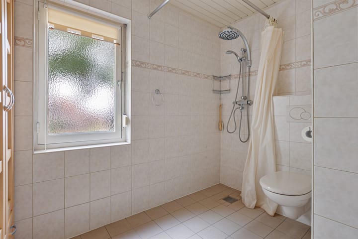 Foto 30 van Spinstraat 1