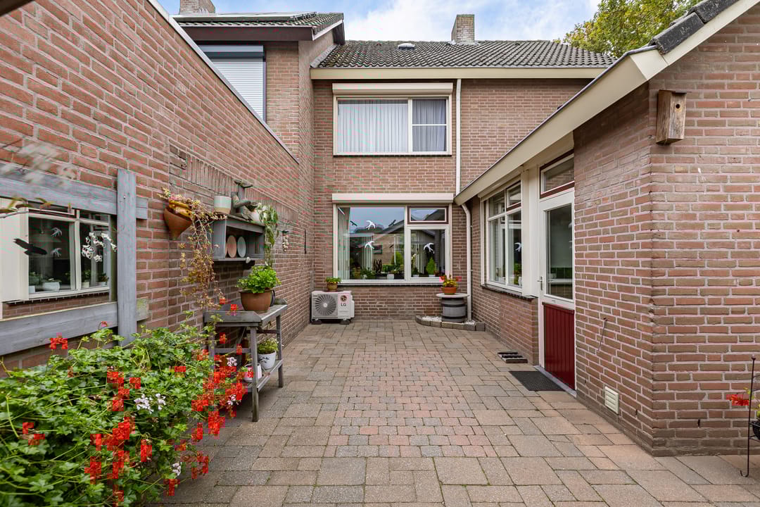 Foto 37 van Spinstraat 1