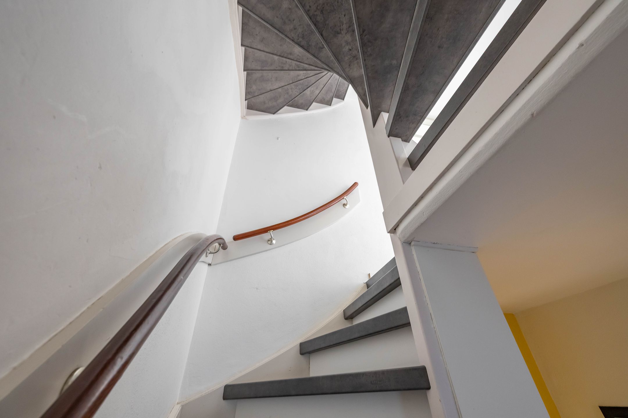 Foto 24 van Kometenstraat 32