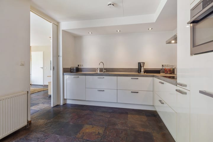 Photo 13 of Haagwinde 20