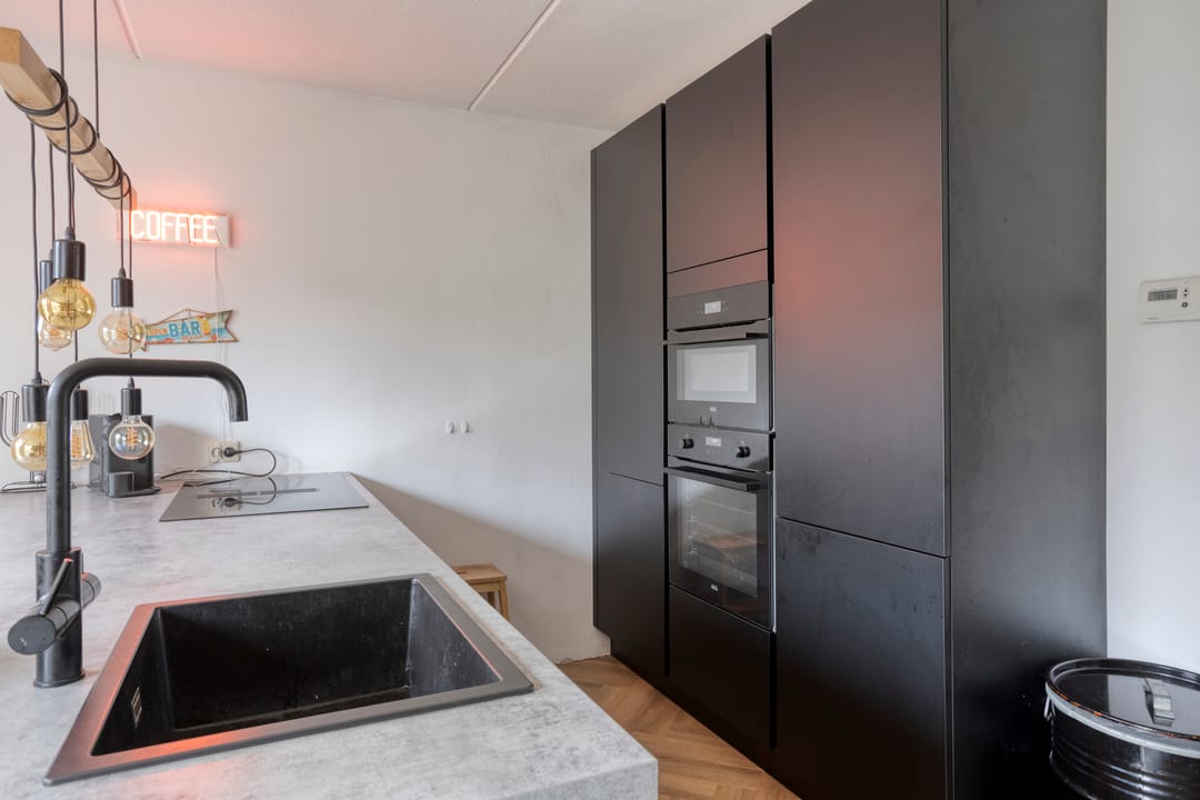 Photo 11 of Titaniumstraat 27