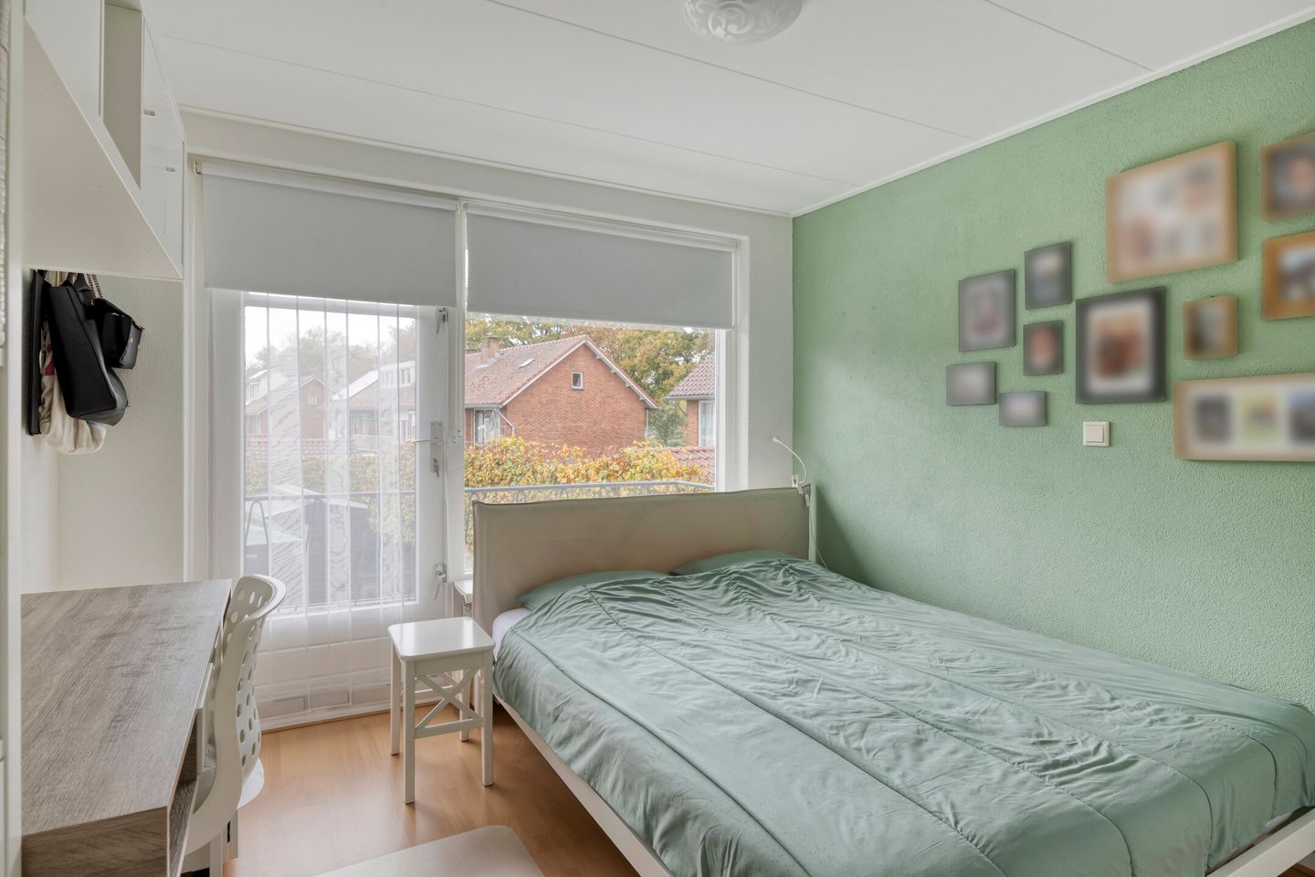 Photo 14 of Mr. Treubstraat 3