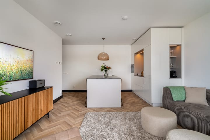 Foto 9 van Baan 46-D