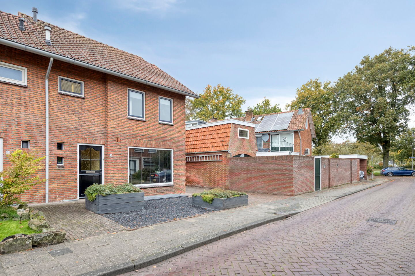 Photo 29 of Mr. Treubstraat 3