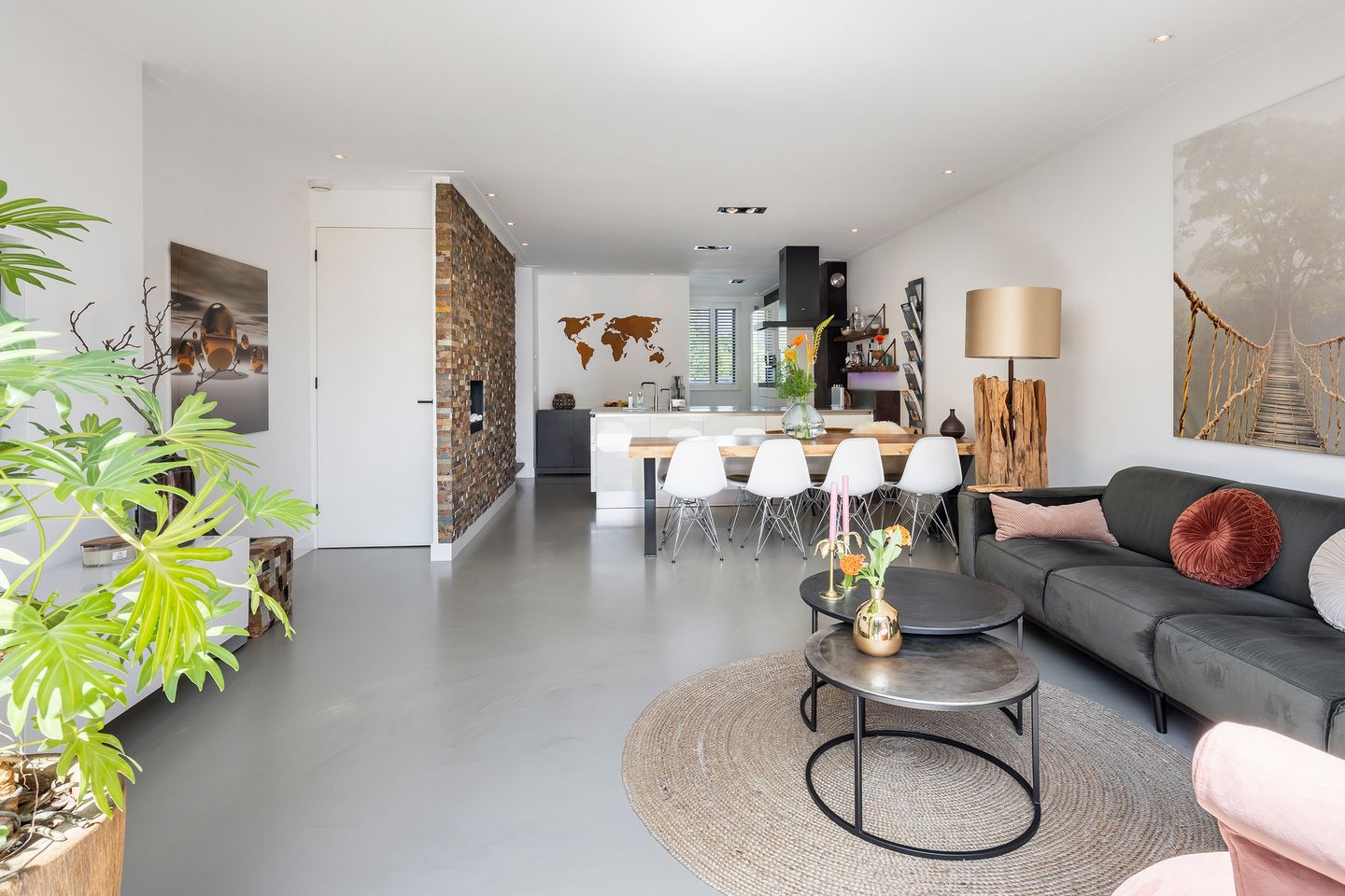 Photo 1 of Jan van der Horststraat 68