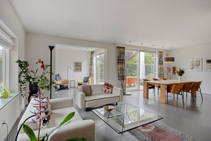 Foto 14 van Liviusstraat 11