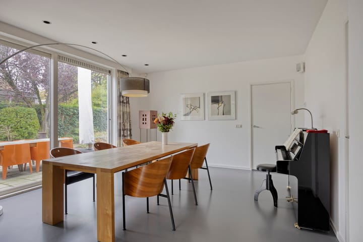 Foto 18 van Liviusstraat 11