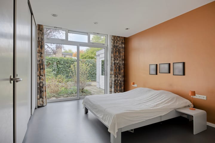 Foto 30 van Liviusstraat 11