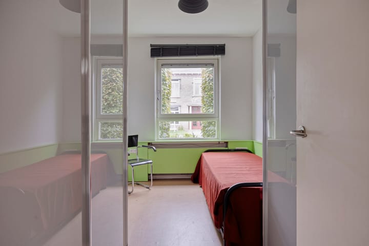 Foto 37 van Liviusstraat 11