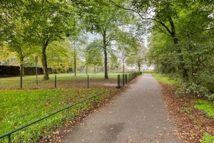 Foto 48 van Liviusstraat 11