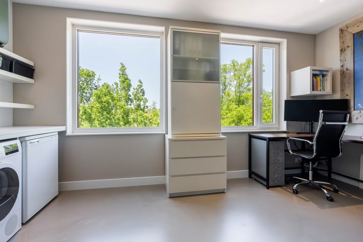 Photo 68 of Jan van der Horststraat 68