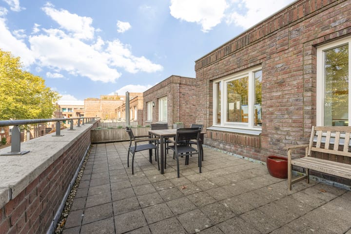 Foto 27 van Parcivalring 301