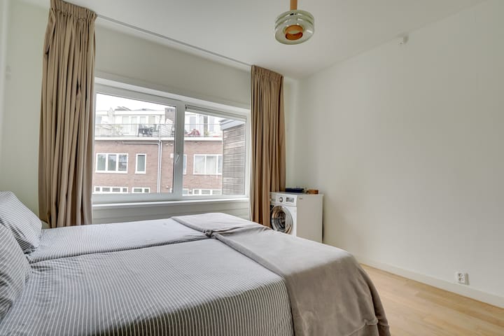 Photo 24 of Nieuwe Koekoekstraat 43