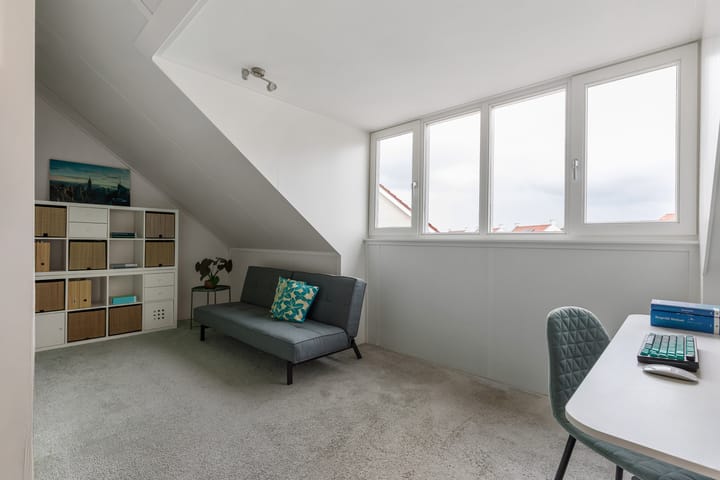 Foto 13 van Lover 64