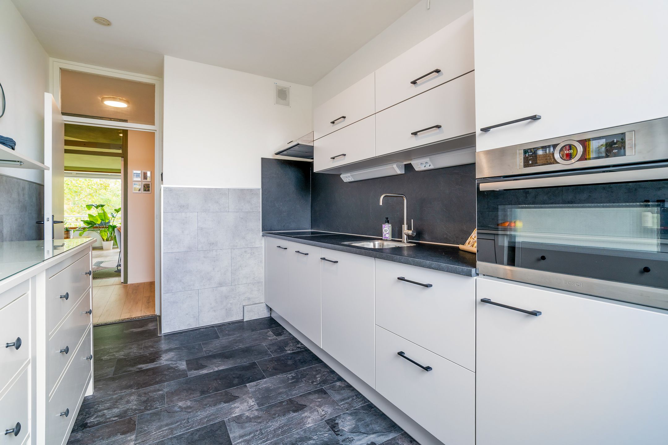 Foto 3 van Roland Holstlaan 914