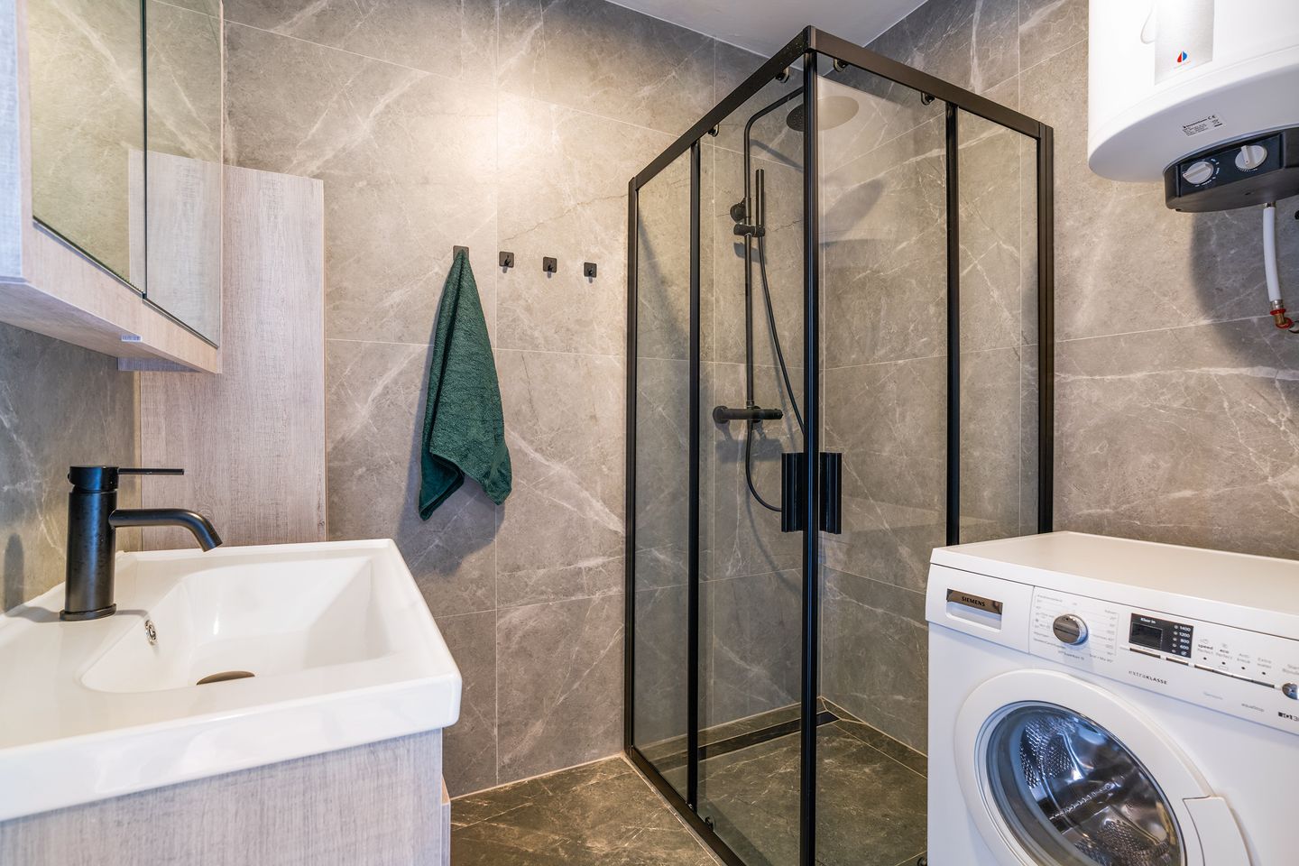 Foto 4 van Roland Holstlaan 914