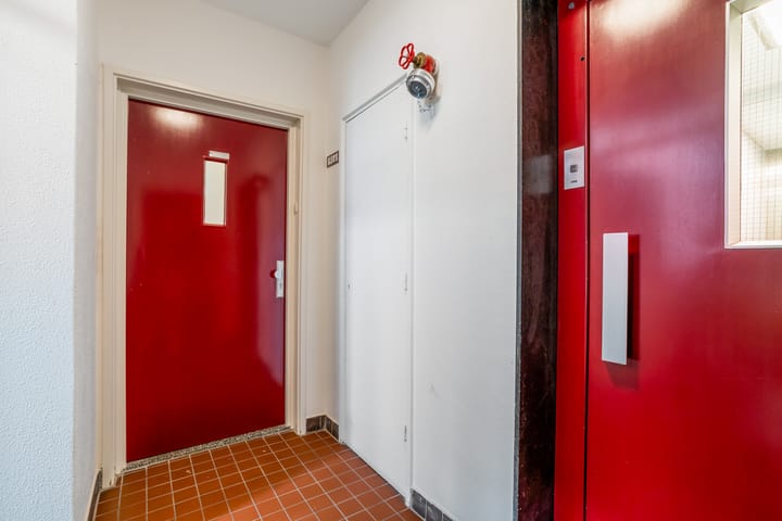 Photo 6 of Roland Holstlaan 914