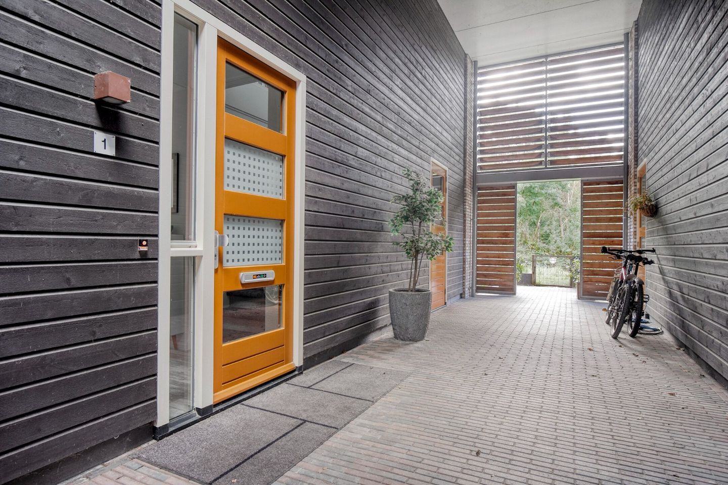 Foto 4 van Vlierenberg 1