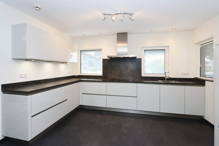 Foto 22 van Industrieweg 8