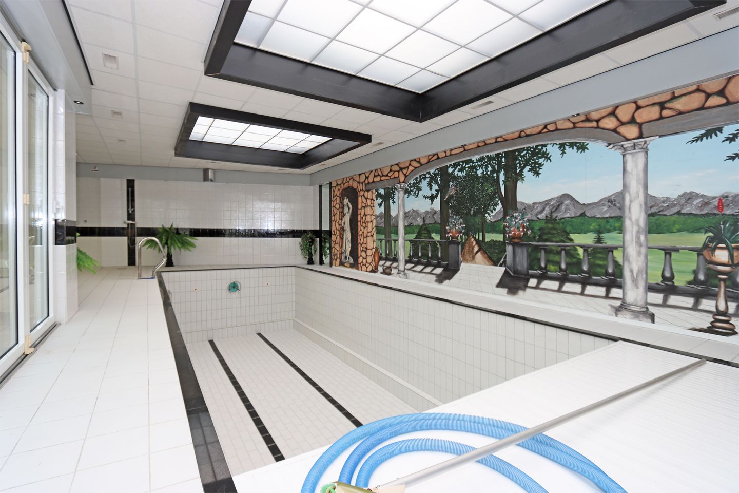 Foto 29 van Industrieweg 8