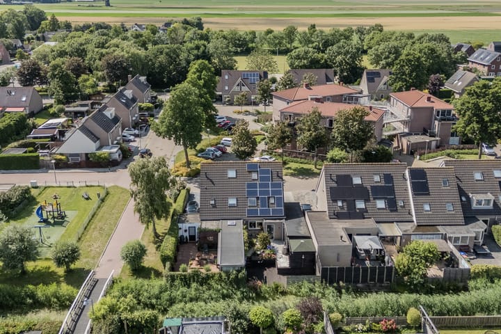 Photo 44 of Beemd 33